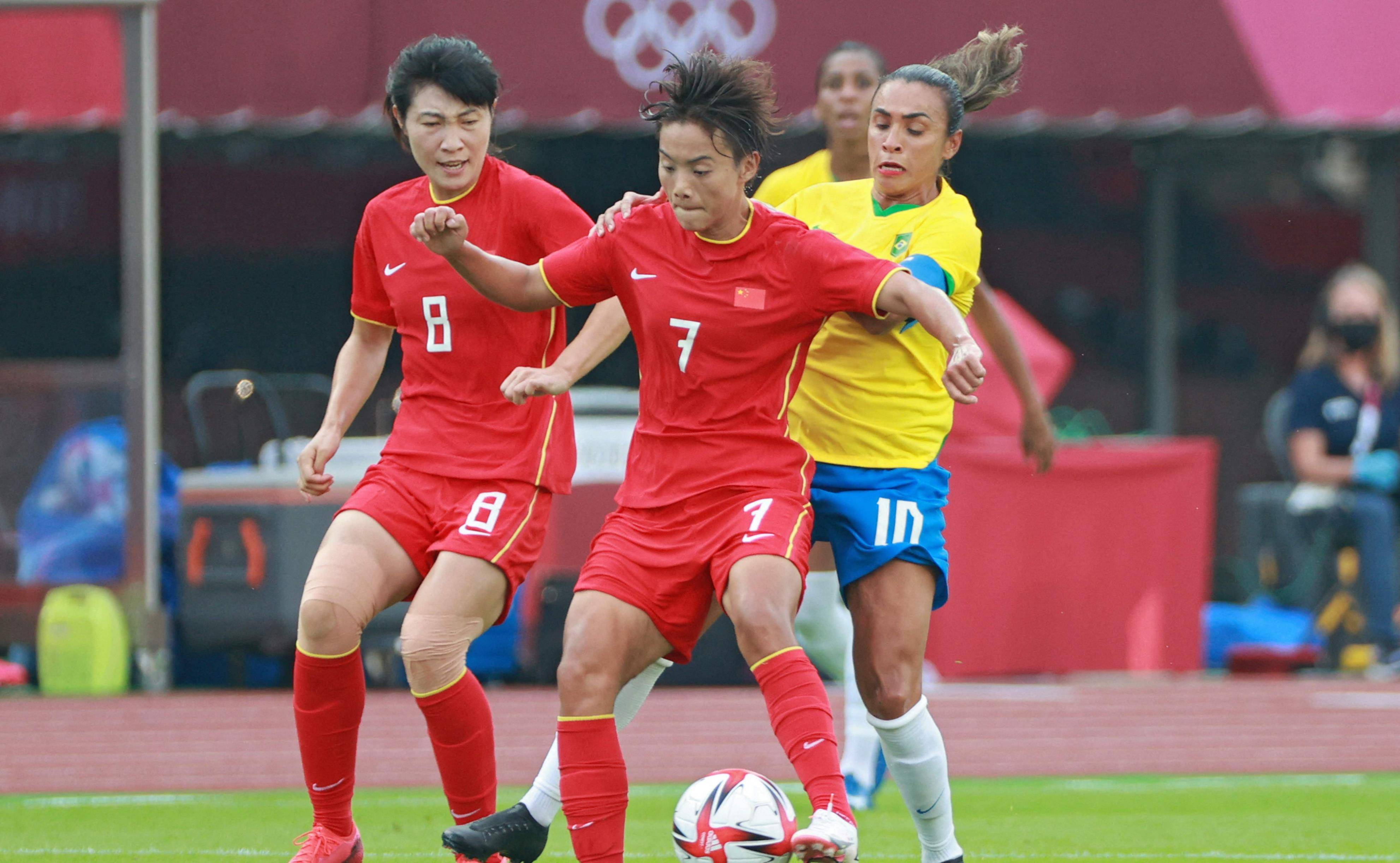 体育界的亮点:女足赛场上的精彩瞬间!的简单介绍 体育界的亮点:女足赛场上的精彩瞬间!的简单介绍