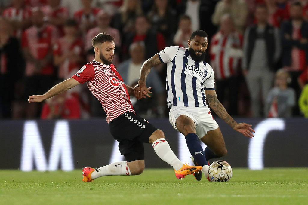 南安普顿主场击败狼队,喜迎联赛胜利 南安普顿主场击败狼队,喜迎联赛胜利