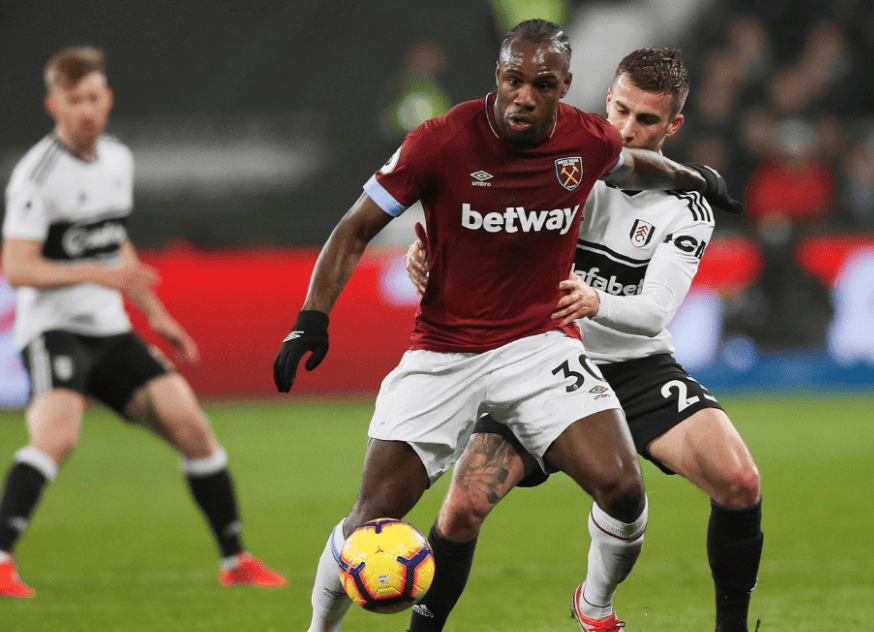 包含西汉姆联主场战胜富勒姆，取得胜利的词条