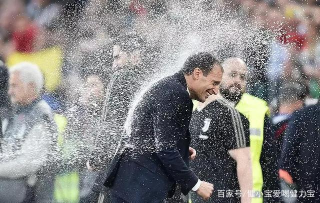 包含尤文图斯主场逆风翻盘晋级的词条