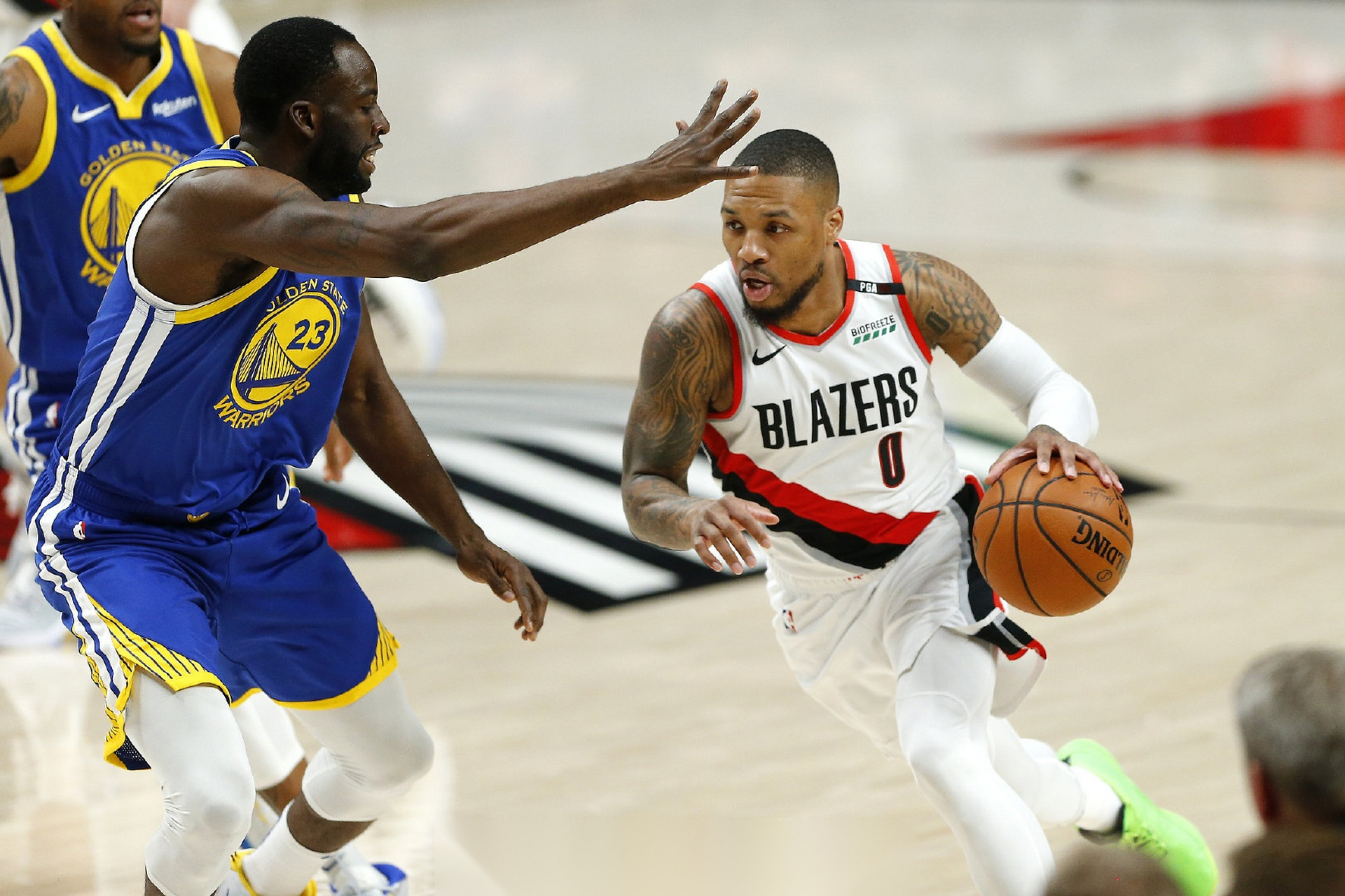 勇士客场逆转,横扫对手实现三连胜的简单介绍 勇士客场逆转,横扫对手实现三连胜的简单介绍