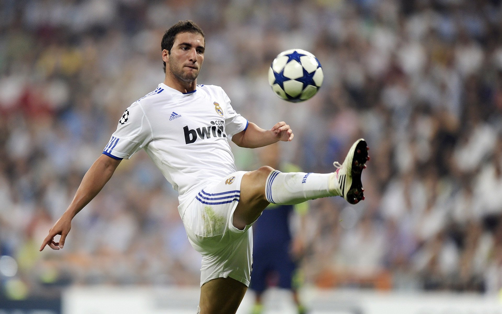 硬仗之王的启示，从奥亚尔萨瓦尔的坚韧到伊拉克险胜巴西的奇迹